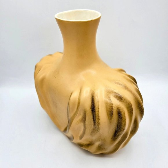 Vintage Large 1940's Art Deco Decorative Ornate Ruched Ceramic 12"x9" Vase - Picture 2 of 12